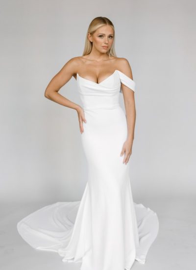 model wearing a simple crepe wedding dress Adelaide