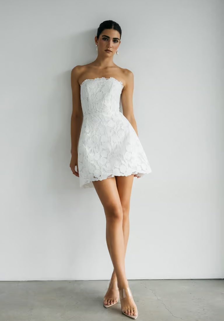 Amanda lace bridal mini Adelaide