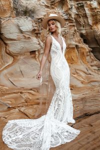 Fitted lace V neck wedding dress low back