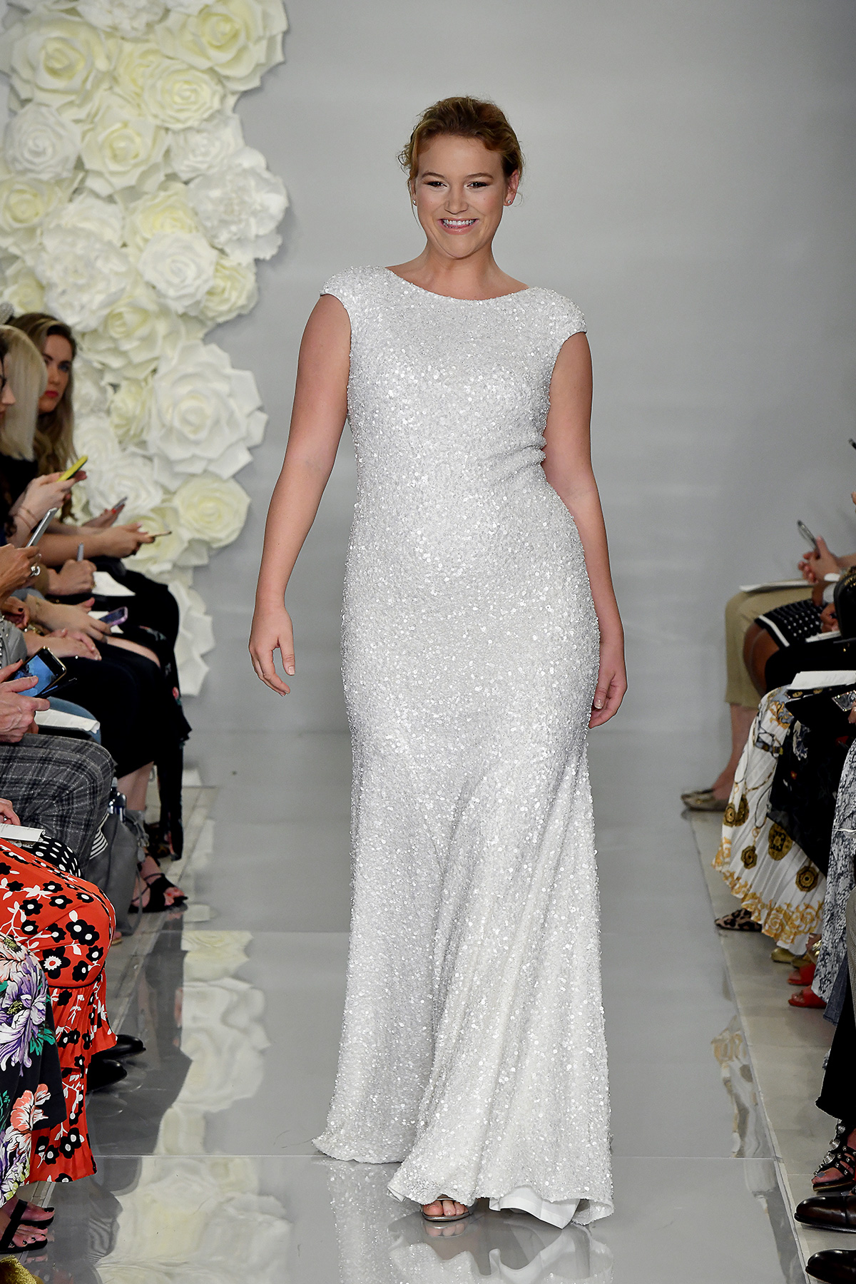 theia plus size