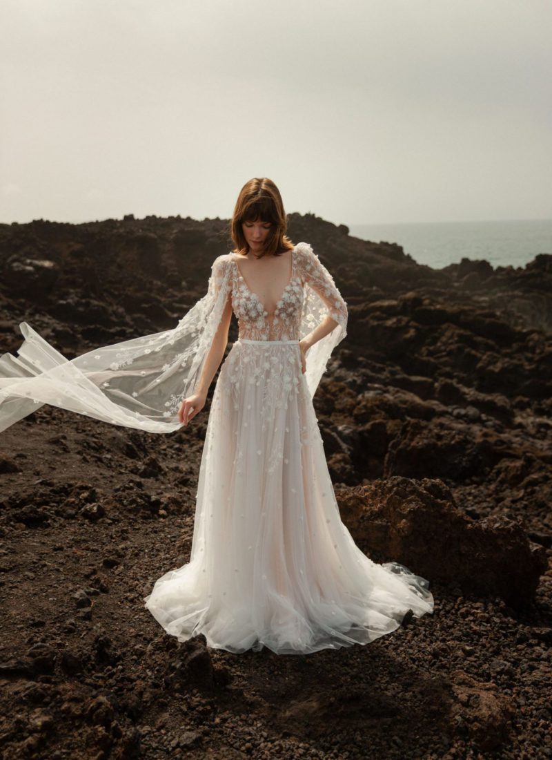 Daalarna modern lace wedding dress with cape
