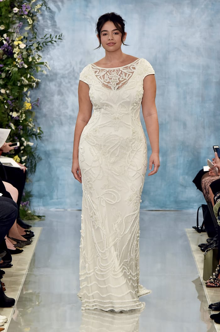 gia curve dresses